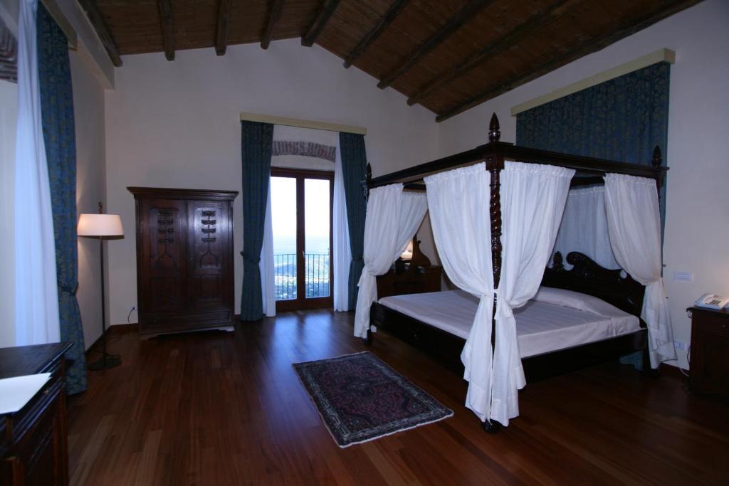 Resort Borgo San Rocco Savoca Rom bilde