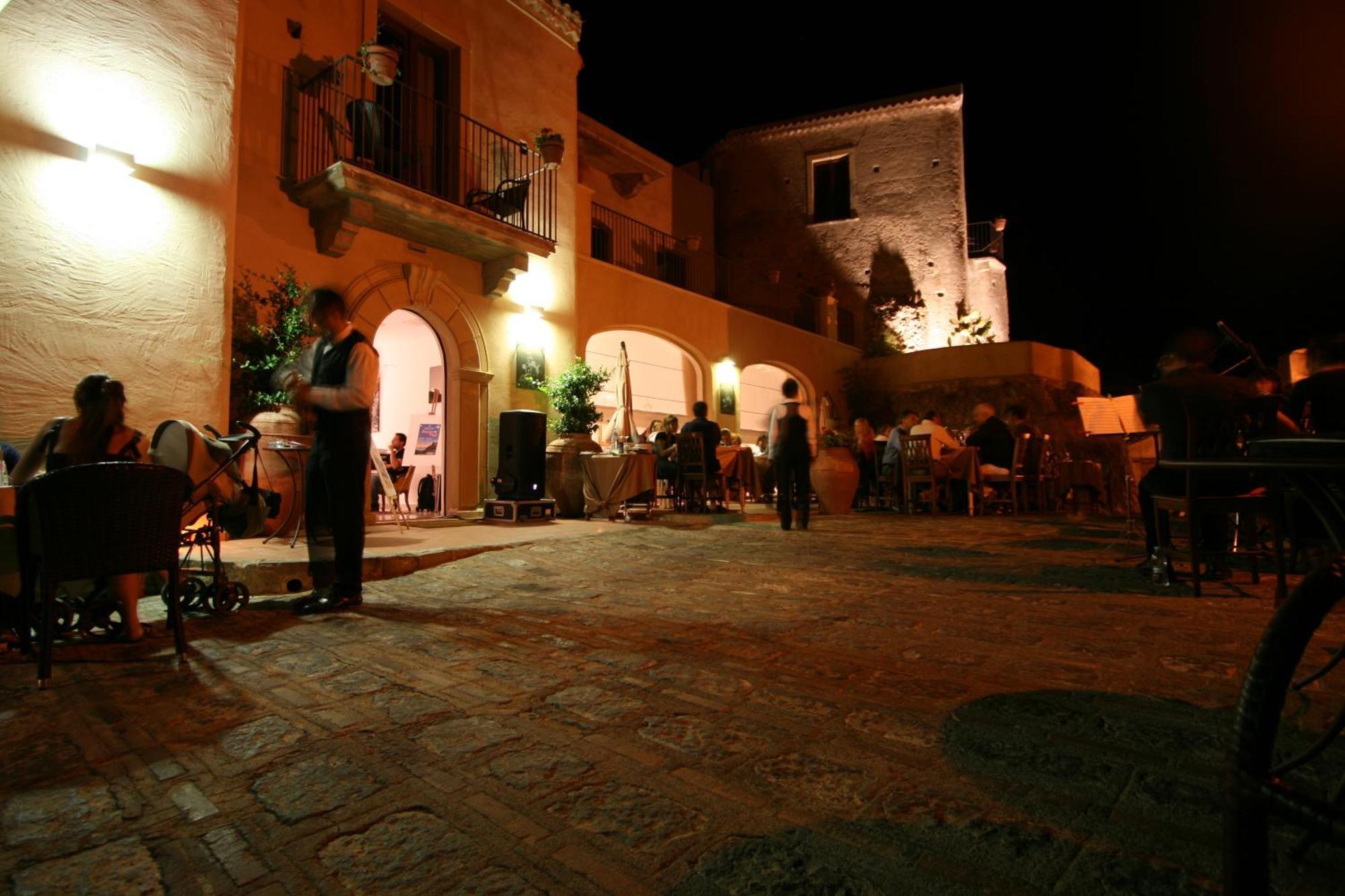 Resort Borgo San Rocco Savoca Eksteriør bilde