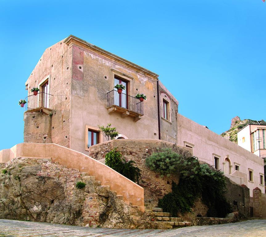Resort Borgo San Rocco Savoca Eksteriør bilde