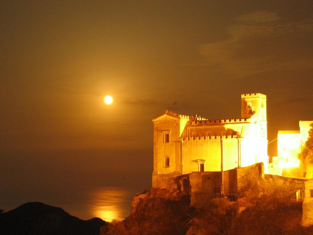 Resort Borgo San Rocco Savoca Eksteriør bilde